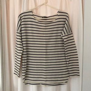 VINCE. NWOT cashmere sweater blue & white stripes sz S